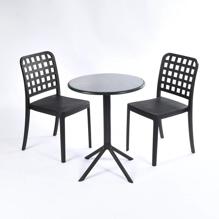 2 Flexi- Chairs + Dot Round Table 60