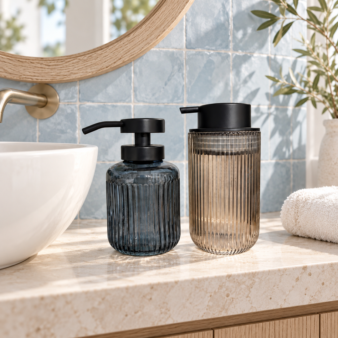 Ribbed Glass Bathroom Soap Dispenser Set  of 2“ Black & Amber