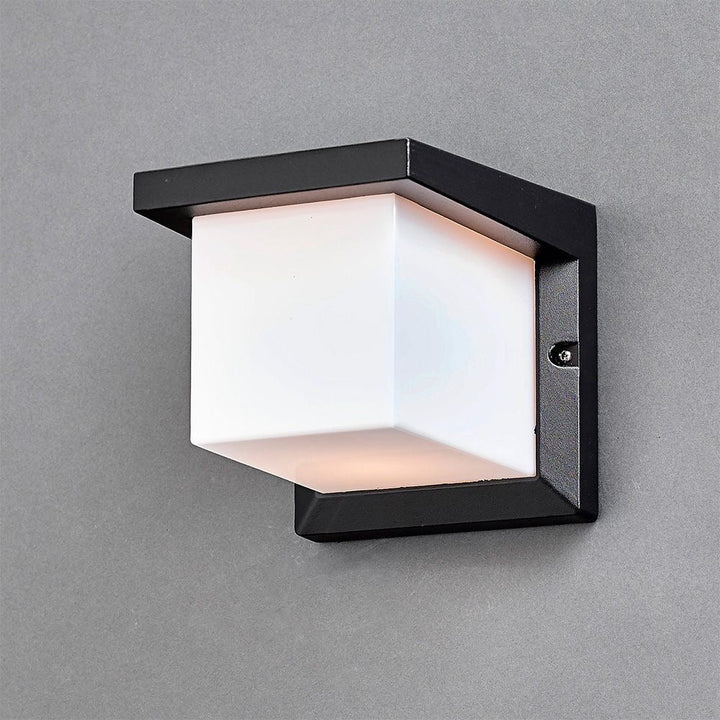 Modern Outdoor Wall Sconce Light