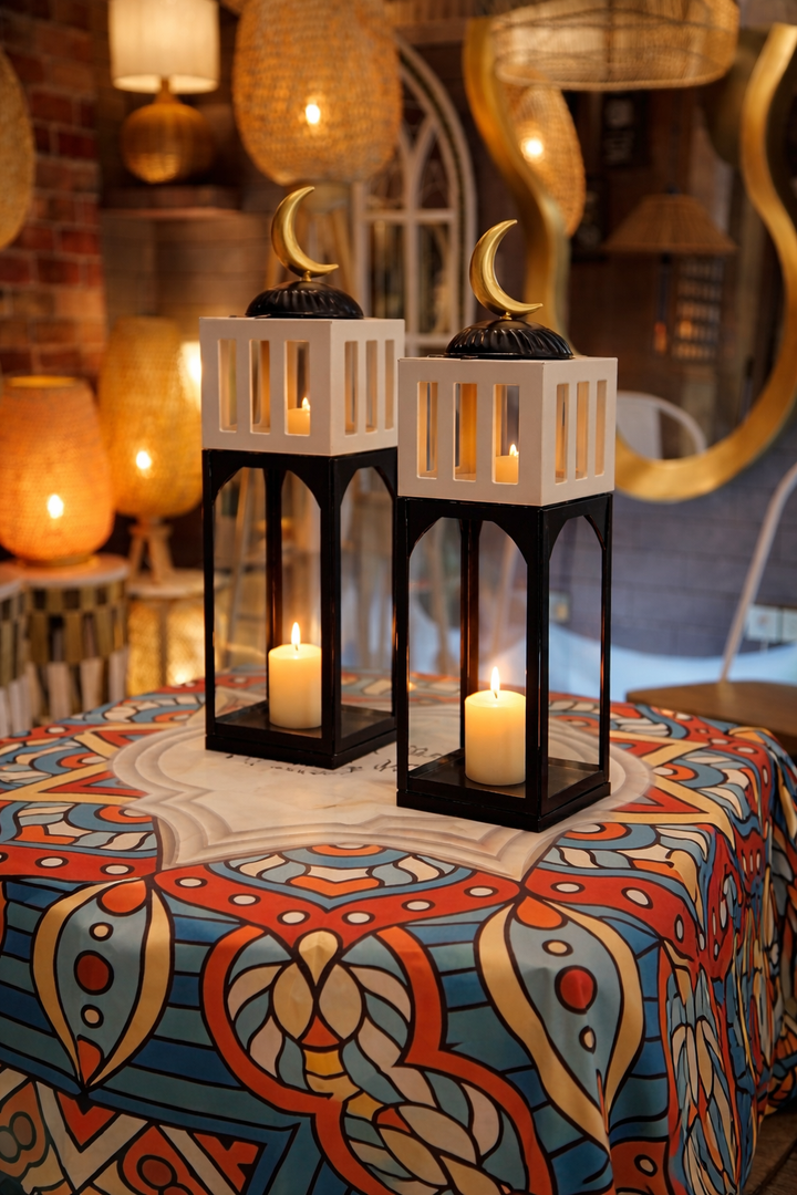 Modern Crescent Moon Lantern Set