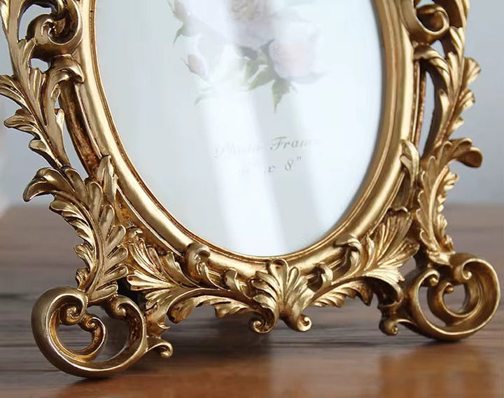 Vintage Ornate Gold Oval Photo Frame