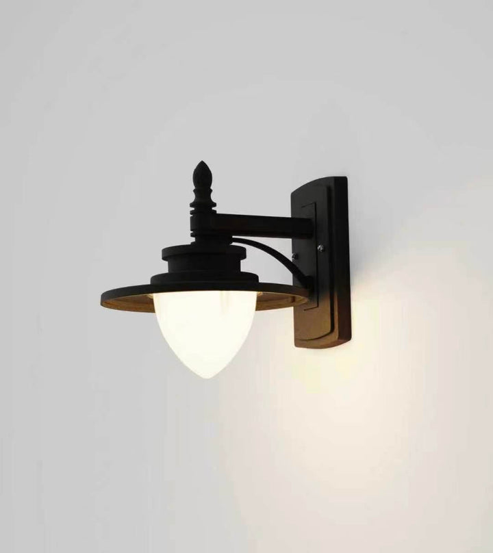 Outdoor Lantern Wall Light