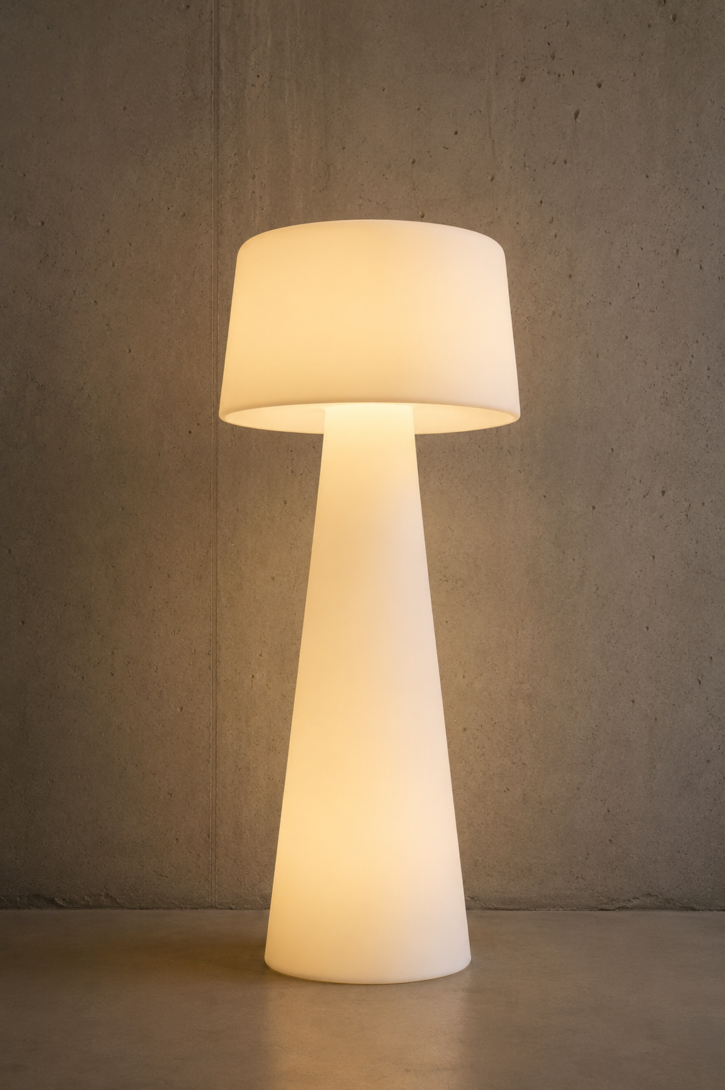 Modern Sculptural LED outdoor Floor Lamp