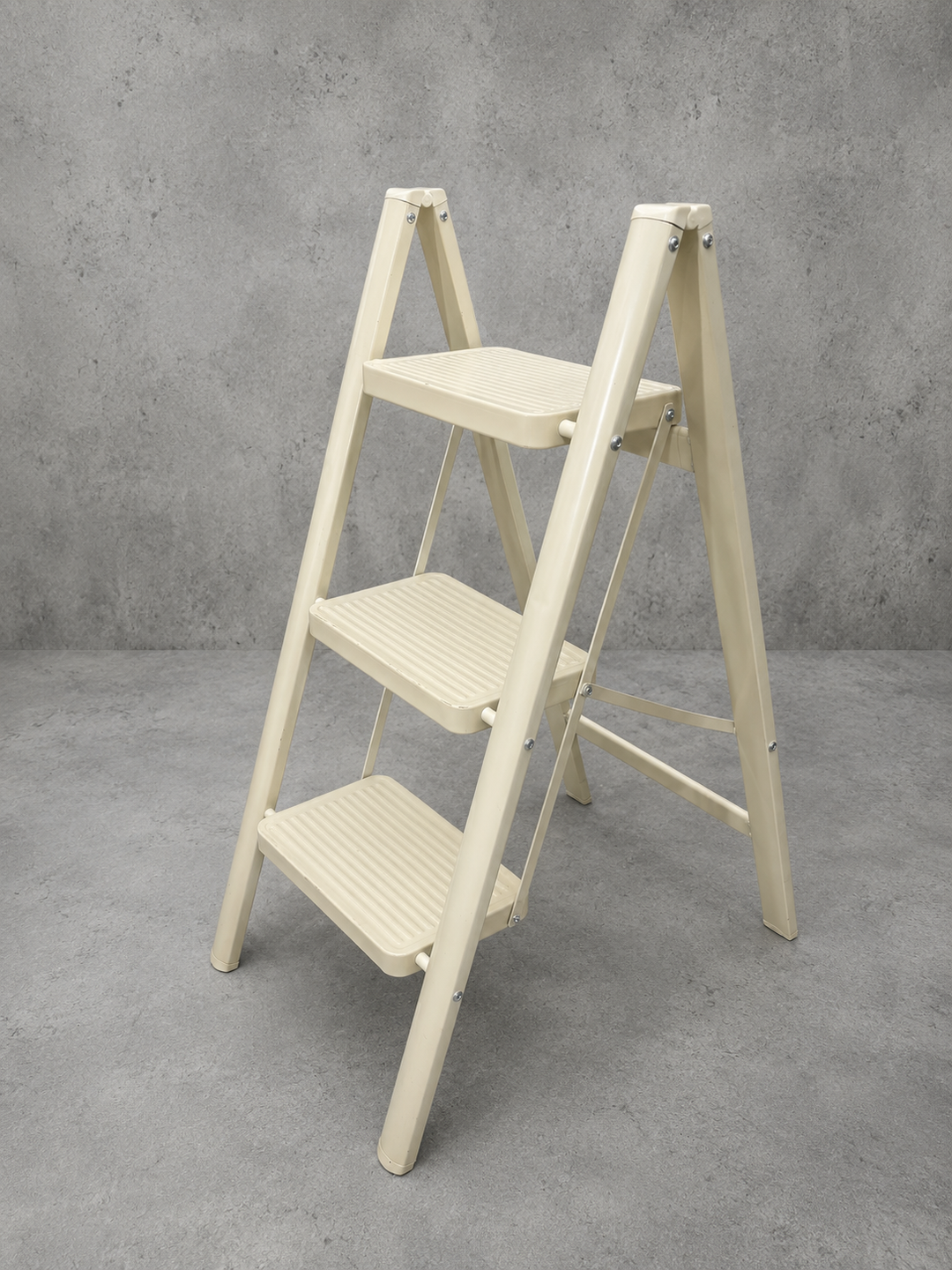 Modern 3-Step Folding Ladder Stool