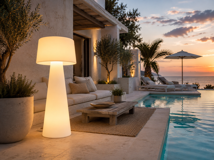 Modern Sculptural LED outdoor Floor Lamp