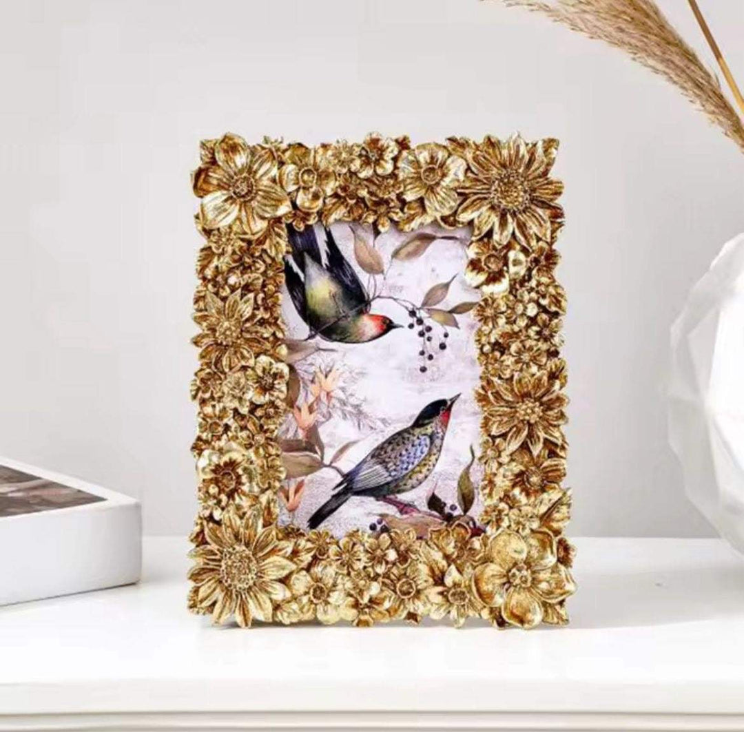 Homesense Gold Photo Frame Gold Floral Photo Frame SetLuxurious gold photo frame set with intrica ...