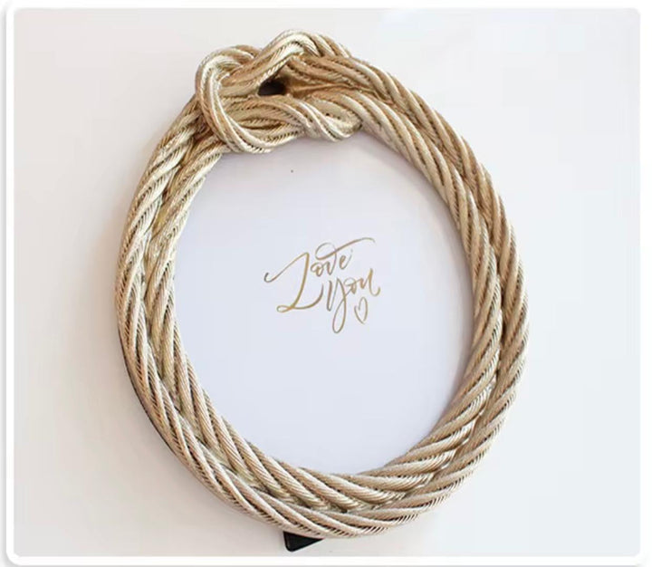 Round Golden Rope-Knot Photo Frame