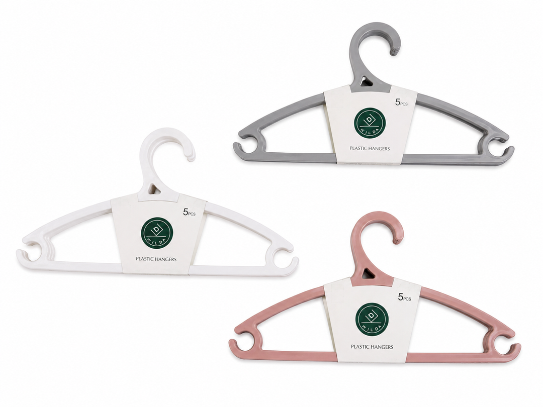 Plastic Hangers Set