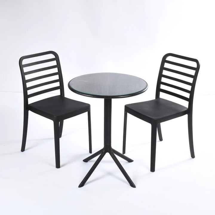 2 Flexi- Chairs + Dot Round Table 60