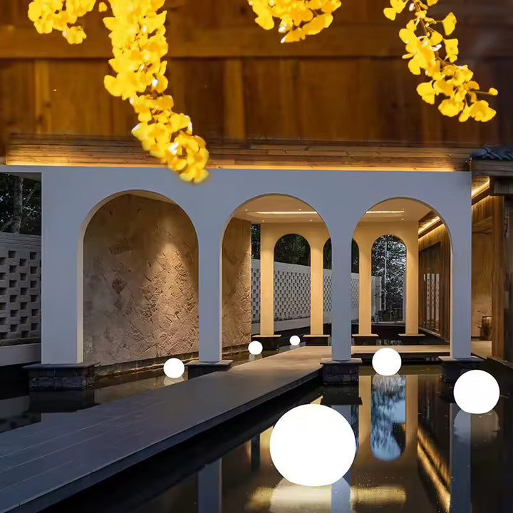 LED IP 68 Rechargeable or Globe Lights for Patio Decor