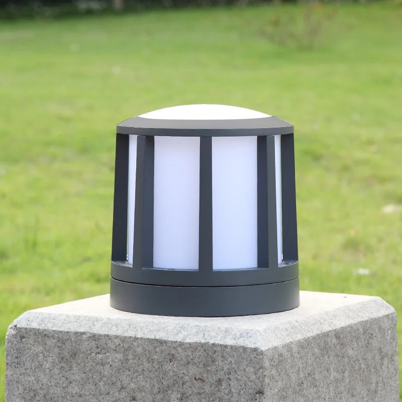 Outdoor Garden Bollard Light