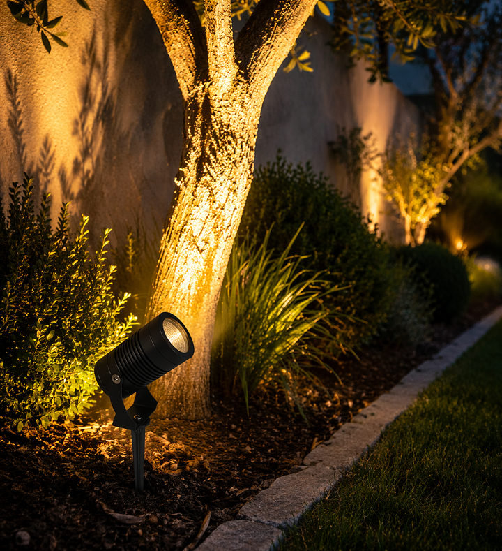 Adjustable Head Garden Light