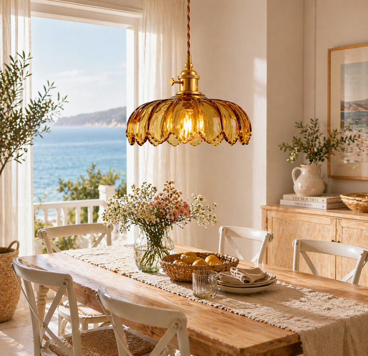 Amber Scalloped Glass Pendant Lamp