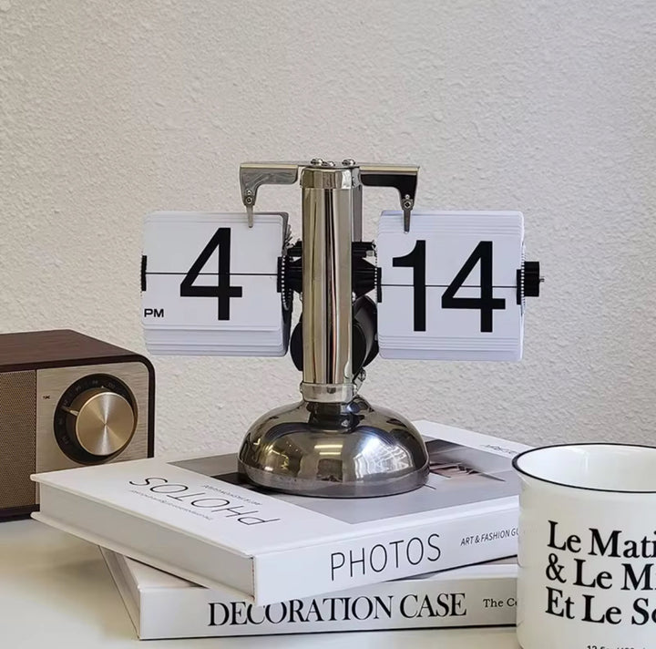 Retro Flip Clock