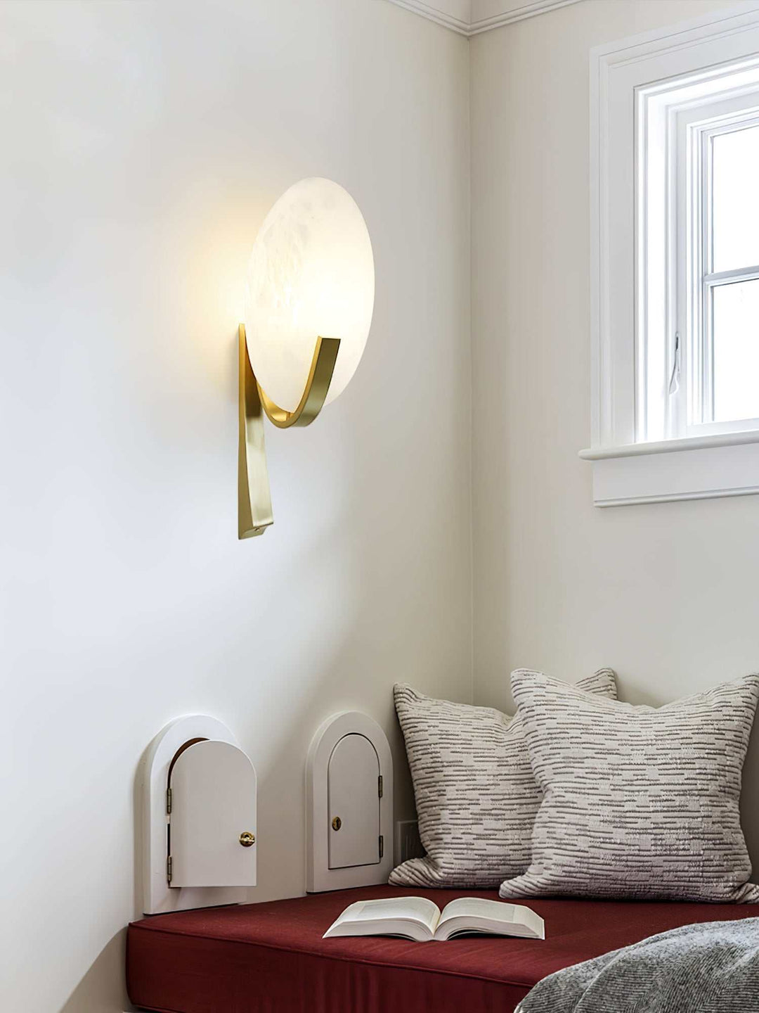 Lume - Alabaster Wall Light