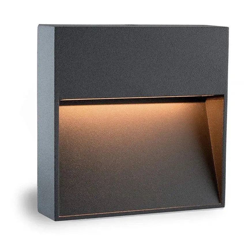 Square or Round Outdoor Recessed Step Light