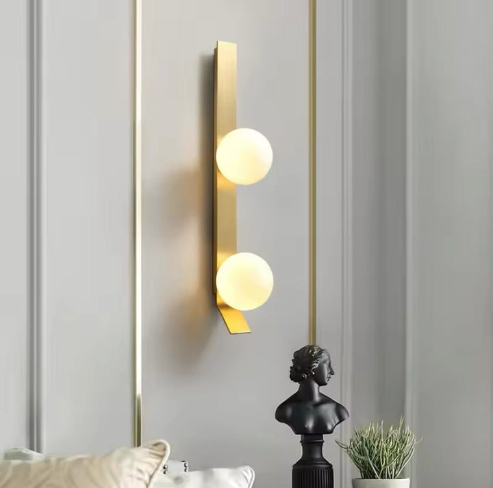 Modern Vertical Wall Light with Dual Globe Shades