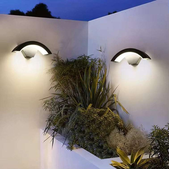 Modern Arc Outdoor Wall Light