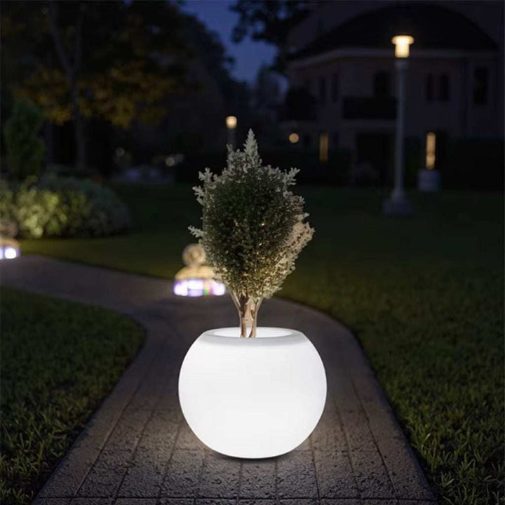 Illuminated Outdoor Planter Light