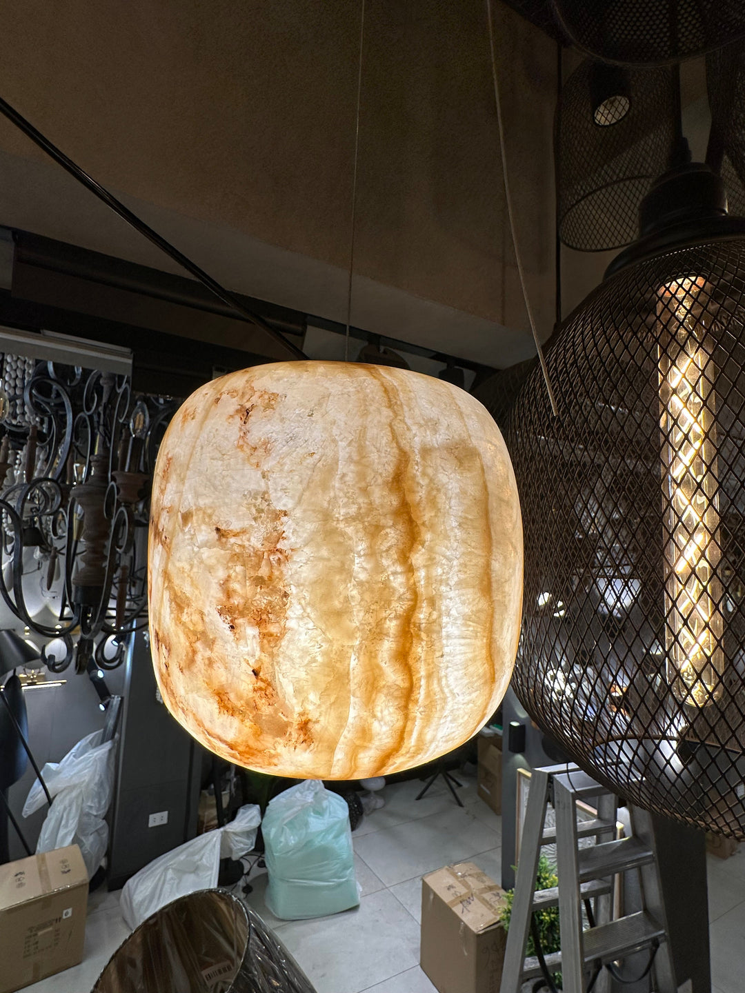 Amber Onyx Pendant Light