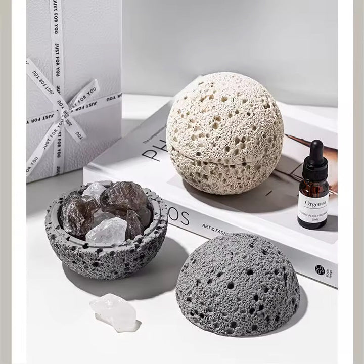 LavaTray - Volcanic Stone Ashtray with Lid