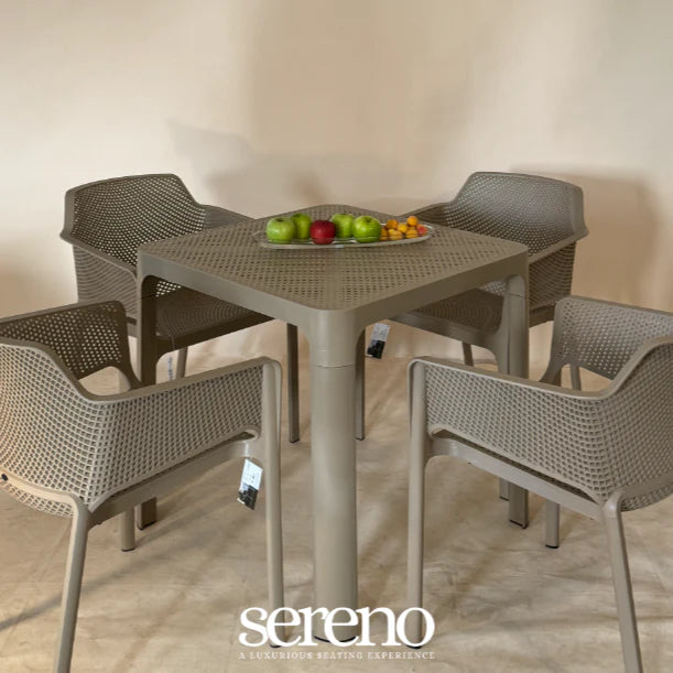Dot Standard Table