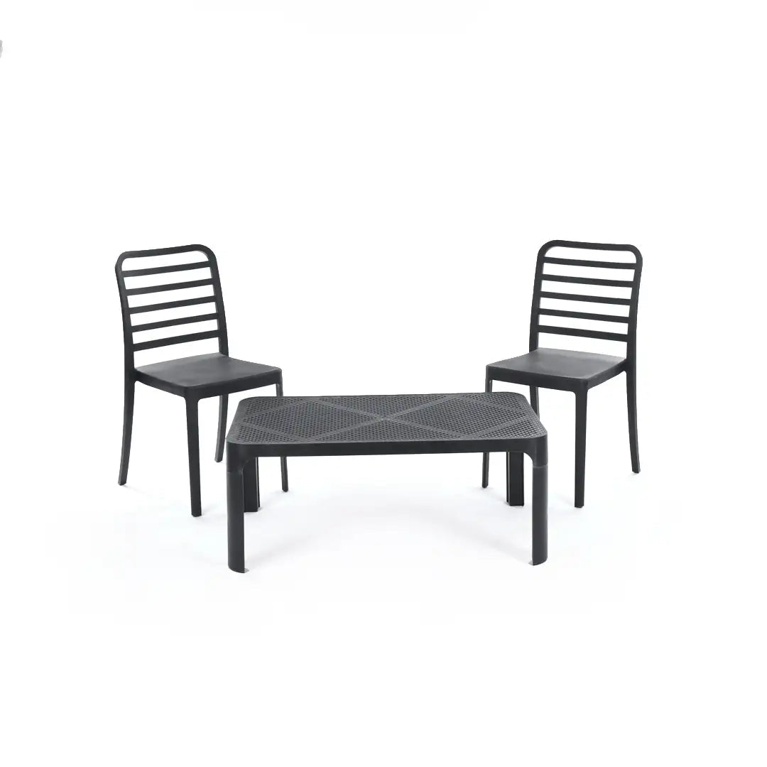2 Flexi Chairs + Dot Coffee Table