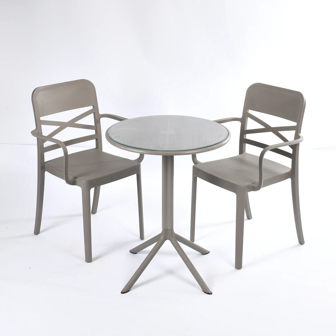 2 Flexi- Armchair + Dot Round Table 60