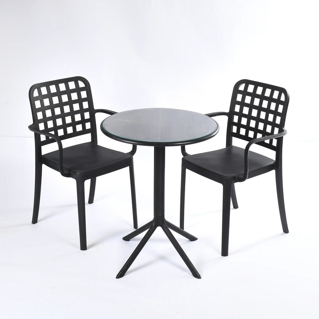2 Flexi- Armchair + Dot Round Table 60
