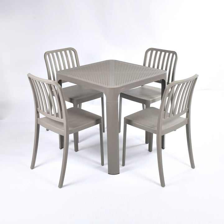 4 Flexi Chairs + Dot Standard Table