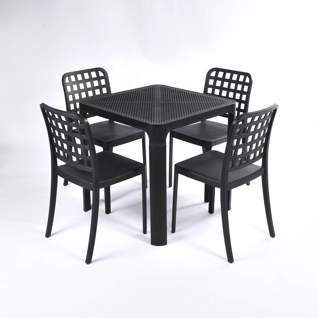 4 Flexi Chairs + Dot Standard Table