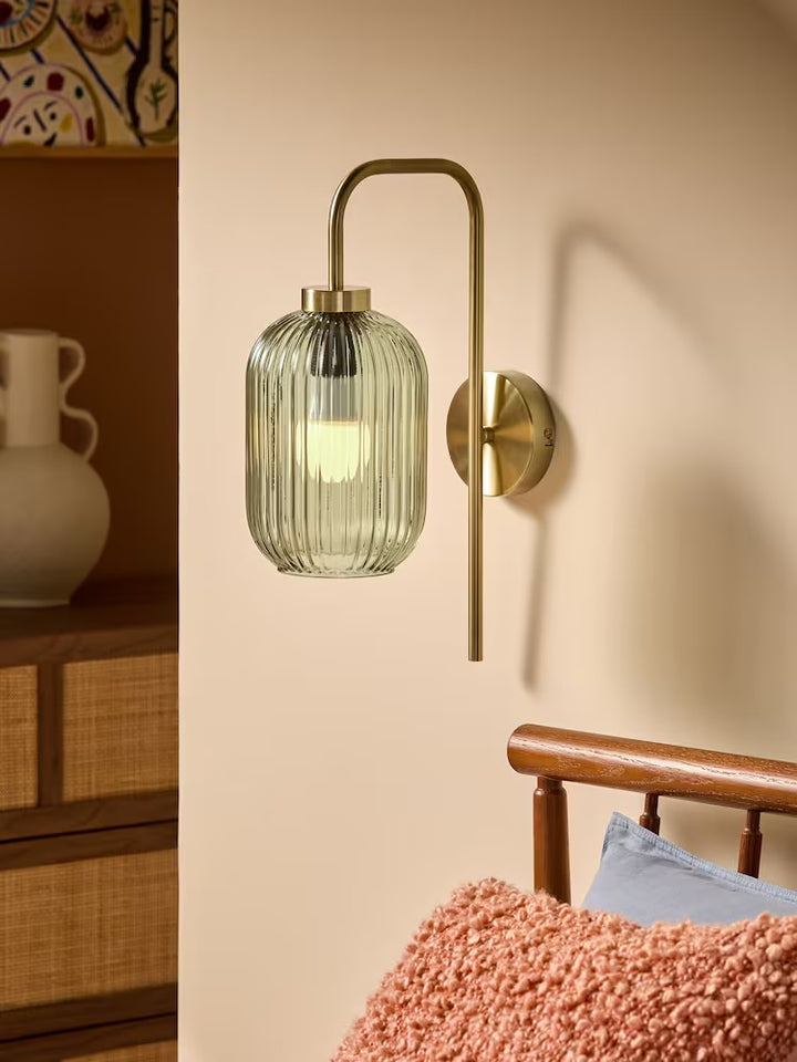 Modern Ribbed Glass Wall Light with Brass Finish