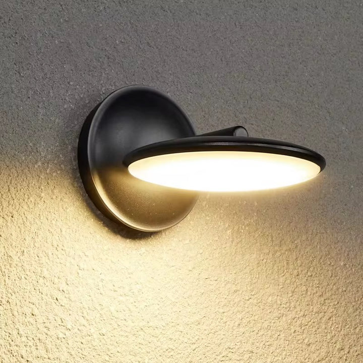 Round LED Outdoor Wall Light