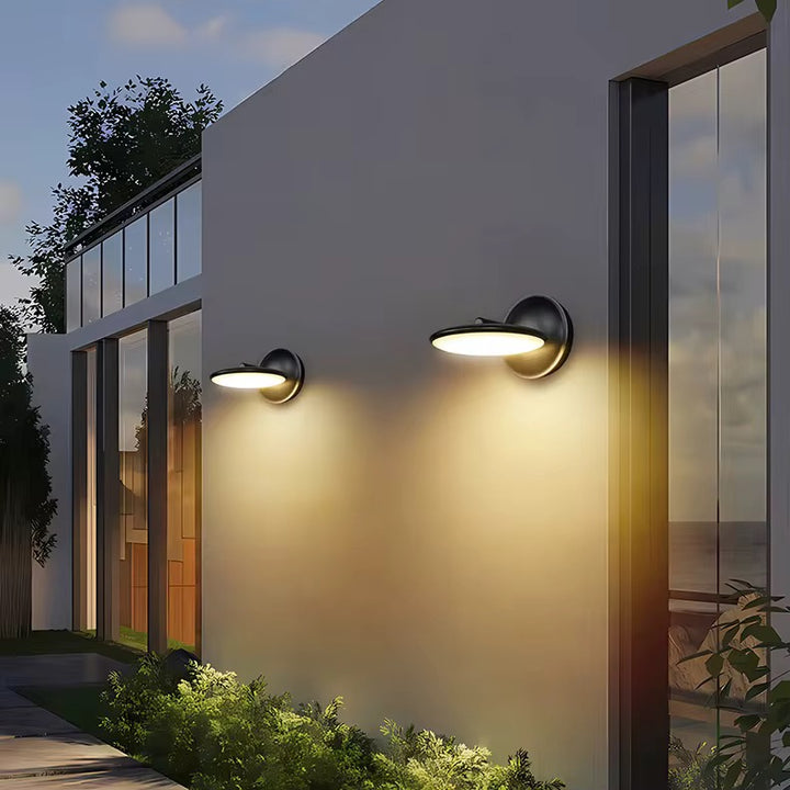 Round LED Outdoor Wall Light