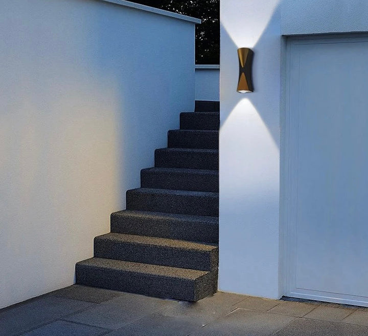 Modern Black and Gold Wall Light - Curved Artistic Design
