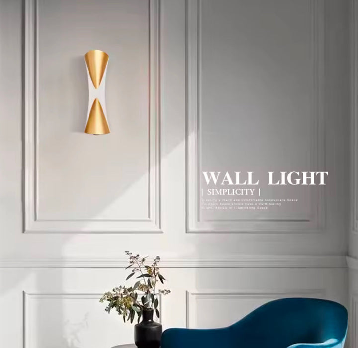 Modern Black and Gold Wall Light - Curved Artistic Design
