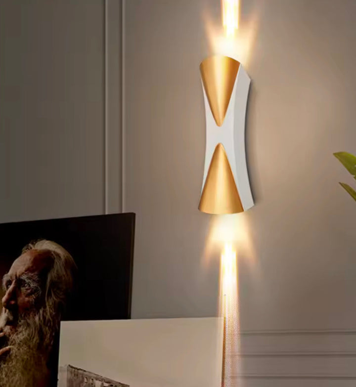 Modern Black and Gold Wall Light - Curved Artistic Design