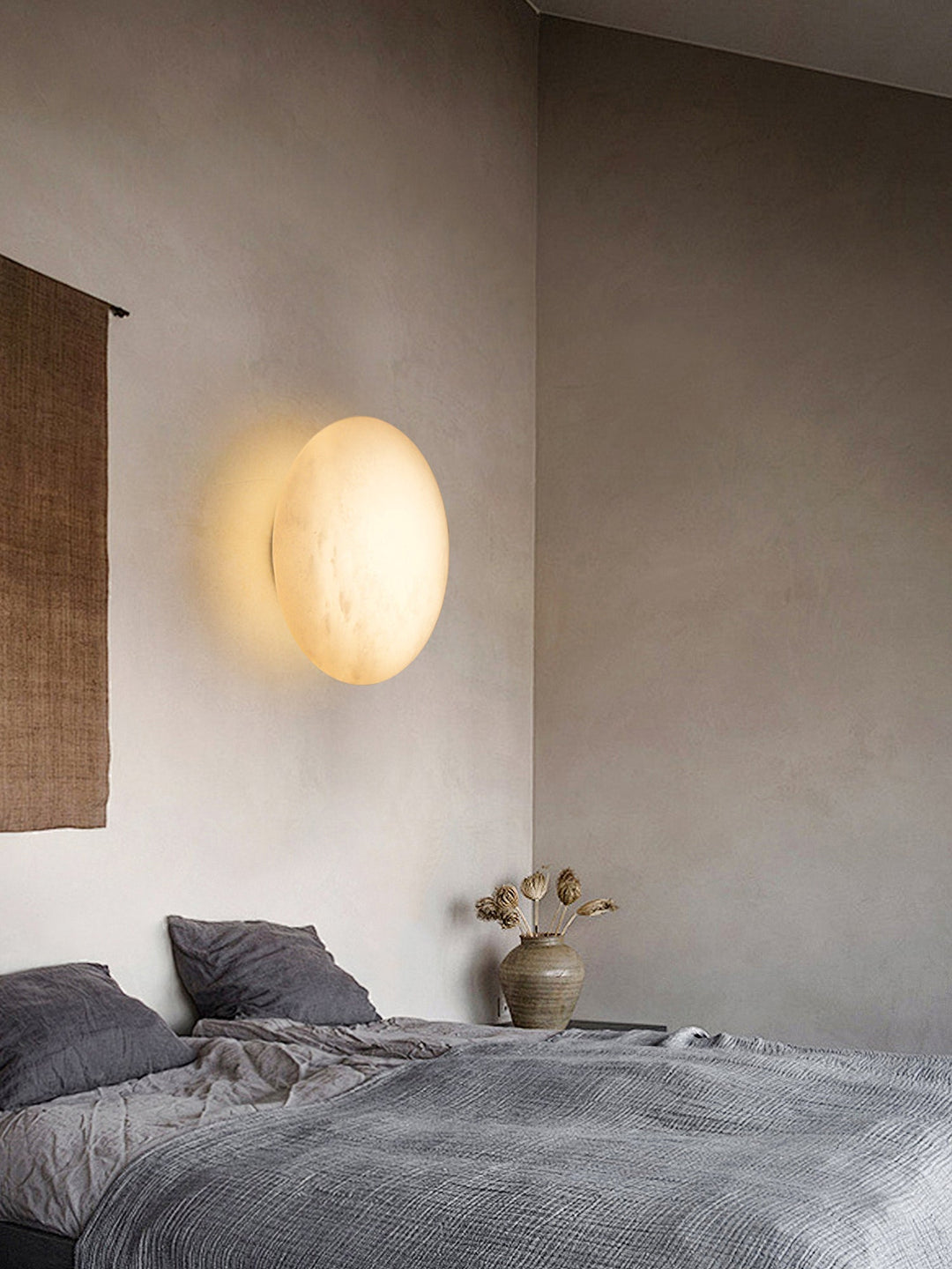 Modern Marble-Effect Wall Light