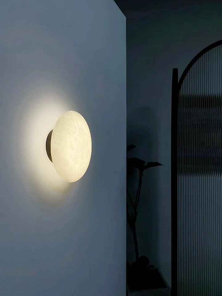 Modern Marble-Effect Wall Light
