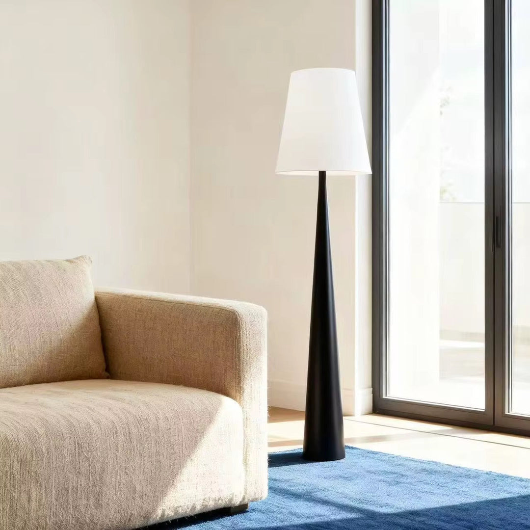 Minimal Black Arc Floor Lamp