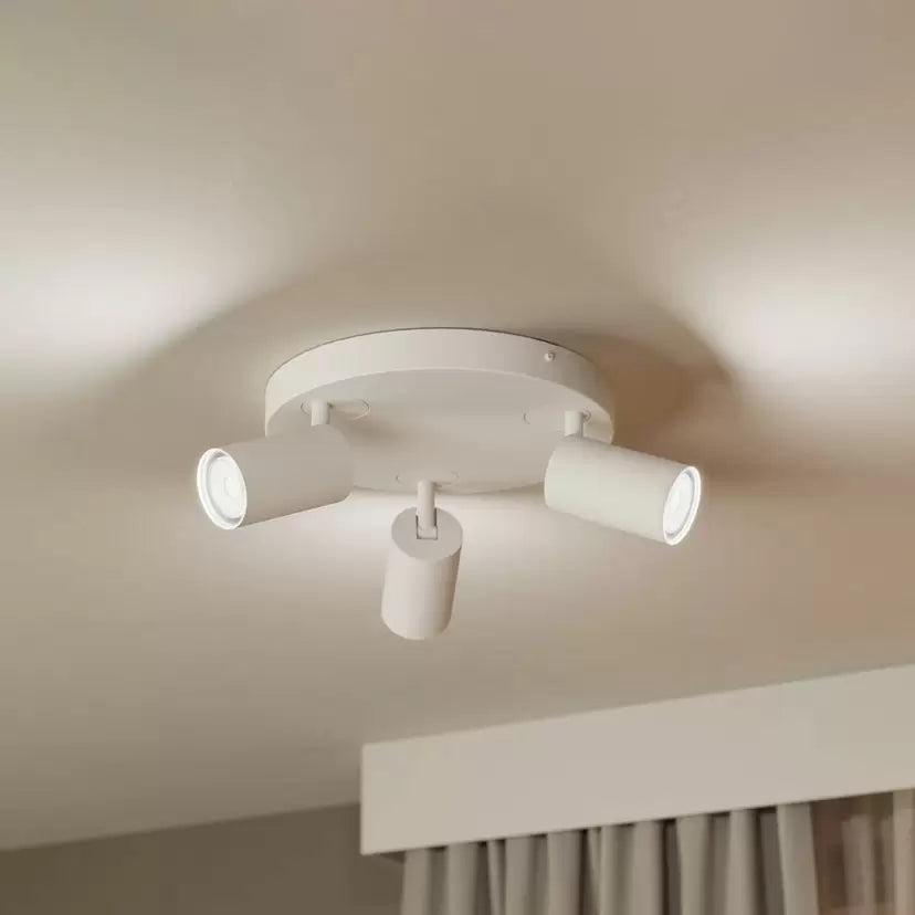 Minimalist White Ceiling Spotlight with Adjustable Heads