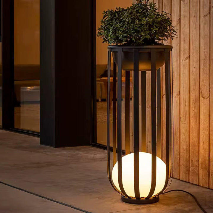 Solar or Direct Electricity Outdoor Garden Lantern Light