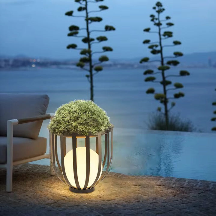 Solar or Direct Electricity Outdoor Garden Lantern Light