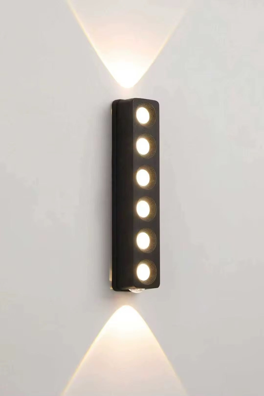 Linear Beam Wall Light