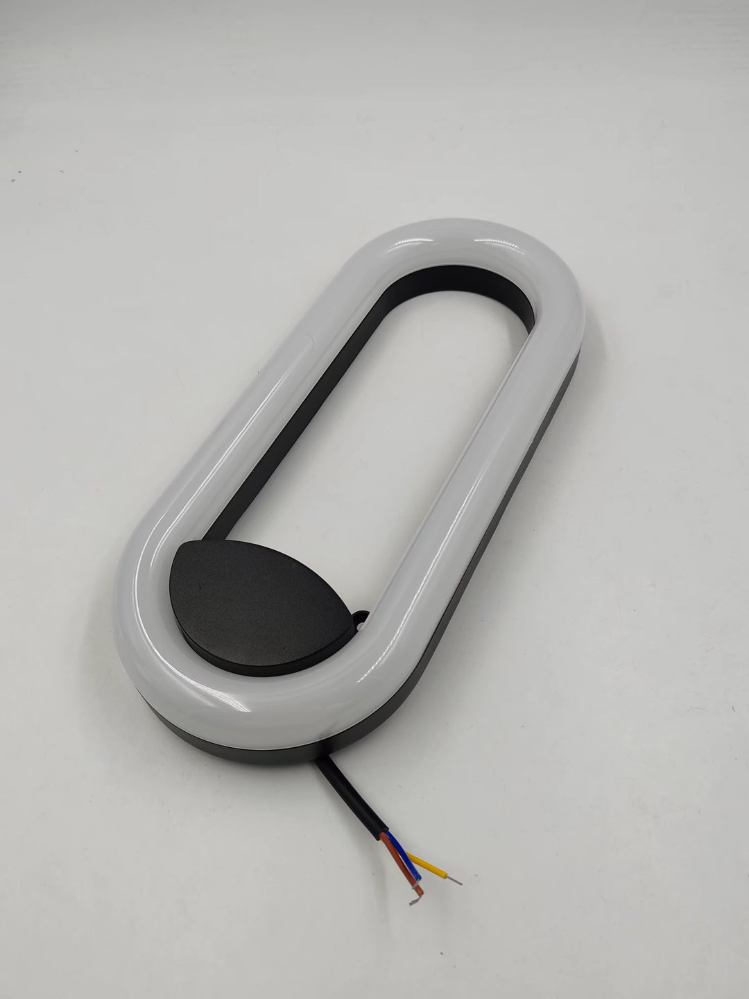 Loop LED Wall Light