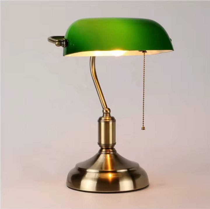 Heritage - Classic Brass Banker Table Lamp