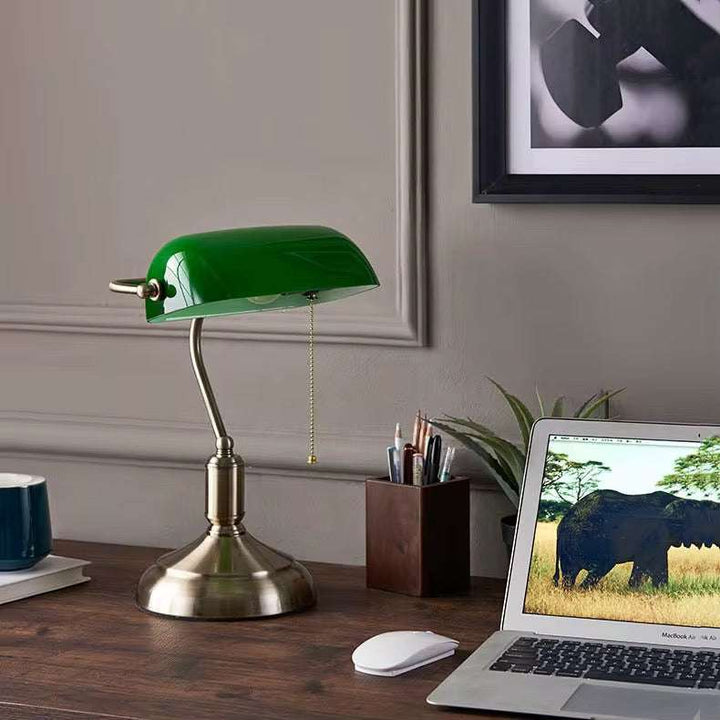 Heritage - Classic Brass Banker Table Lamp