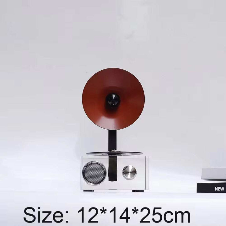 Minimal Retro Gramophone Speaker