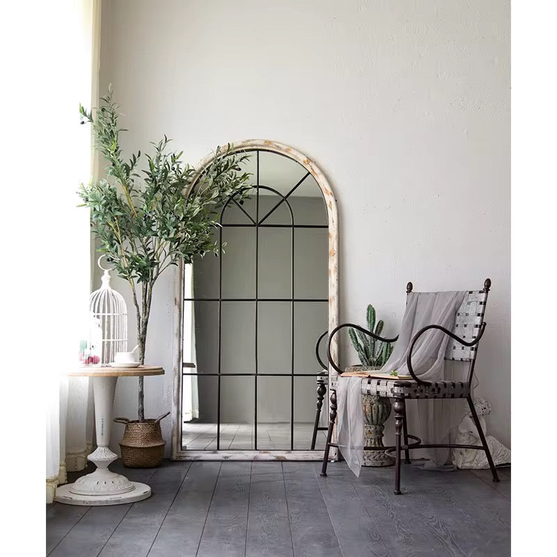 ArchedGrid