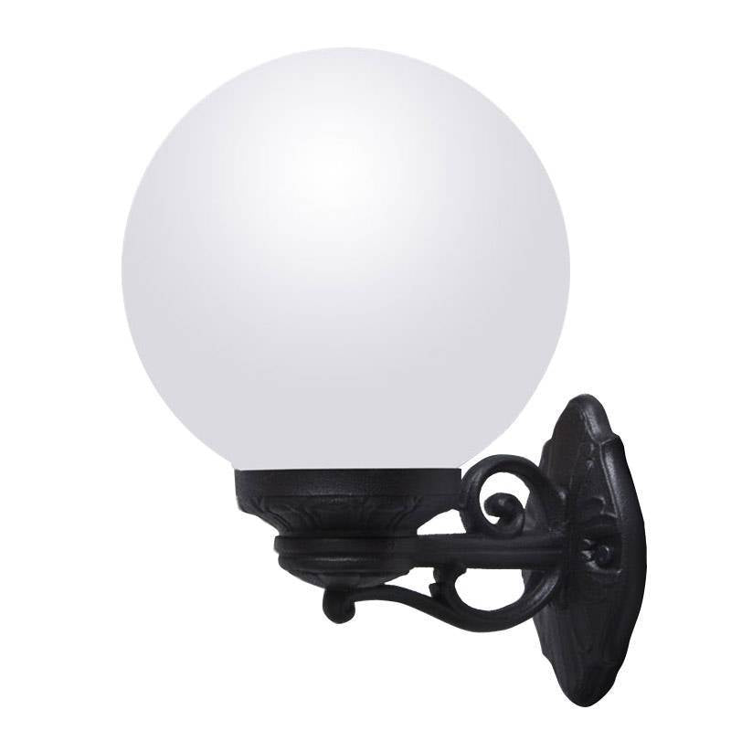 Classic Outdoor Wall Light with Globe Shade